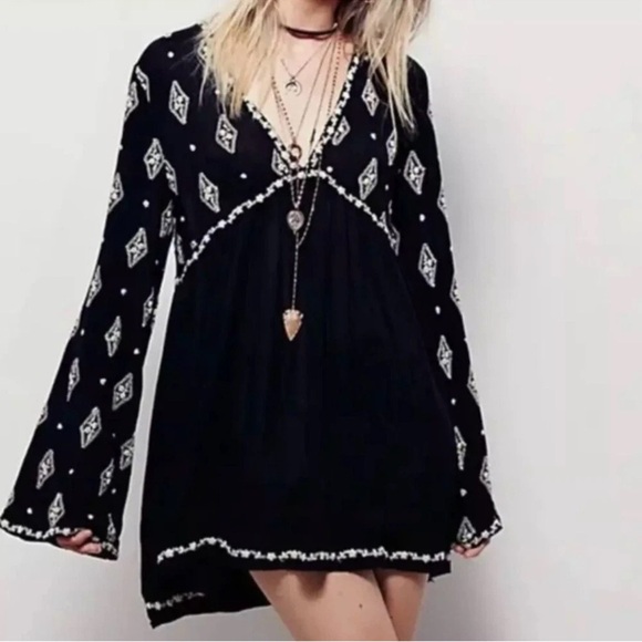Free People Diamond Embroidered Tunic - Picture 5 of 14